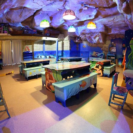 Dan Eilat Hotel Facilidades foto The interior of the restaurant