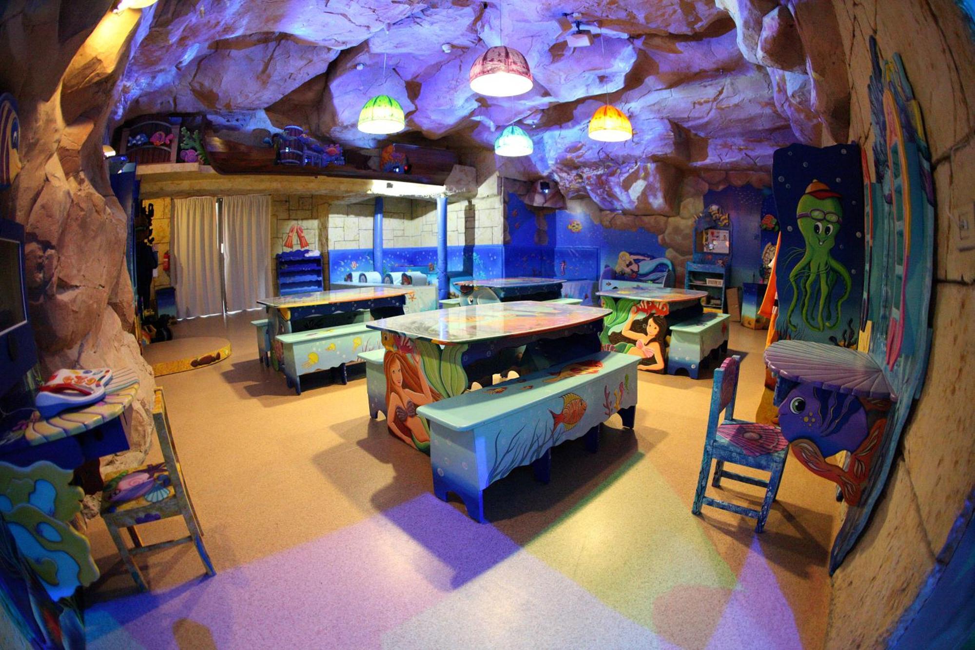 Dan Eilat Hotel Facilidades foto The interior of the restaurant